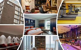 Hotel Indigo Berlin - East Side Gallery